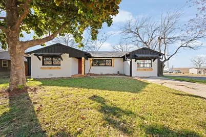 108 Hilltop Drive, Grandview, TX 76050 - Photo 1