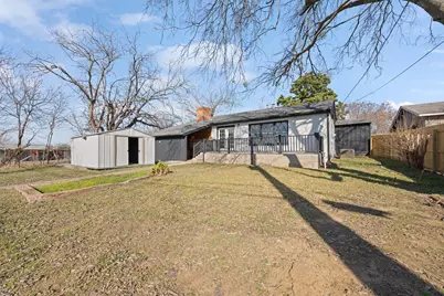 108 Hilltop Drive, Grandview, TX 76050 - Photo 27