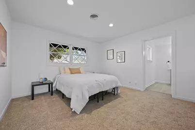 108 Hilltop Drive, Grandview, TX 76050 - Photo 17