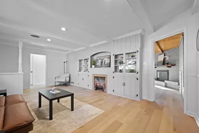 108 Hilltop Drive, Grandview, TX 76050 - Photo 7