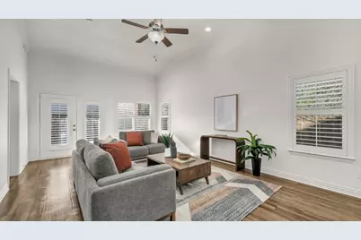 2233 Cobblestone Court, Granbury, TX 76049 - Photo 7