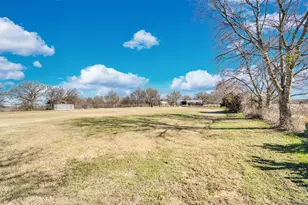 8103 County Rd 409, Grandview, TX 76050 - Photo 29