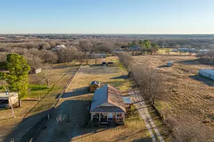 8103 County Rd 409, Grandview, TX 76050 - Photo 31