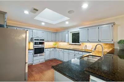 6008 Highplace Circle, Dallas, TX 75254 - Photo 13