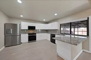 3100 Wintersmith Dr, Arlington, TX 76014 - Photo 3