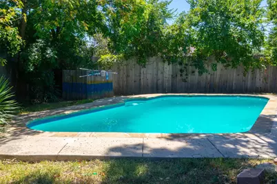 600 Benedict Lane, Arlington, TX 76002 - Photo 3