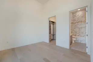 2620 Maple Ave, Dallas, TX 75201 - Photo 9