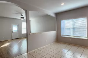 1121 Beaverwood Ln, Crowley, TX 76036 - Photo 3