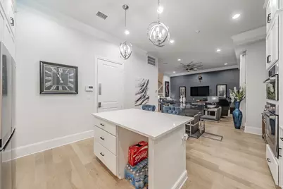 7333 Valley View Lane #902, Dallas, TX 75240 - Photo 13