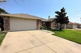 2228 Zion Hill, Grand Prairie, TX 75052 - Photo 3