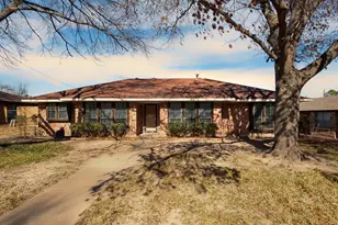 525 Danny Dr, DeSoto, TX 75115 - Photo 1