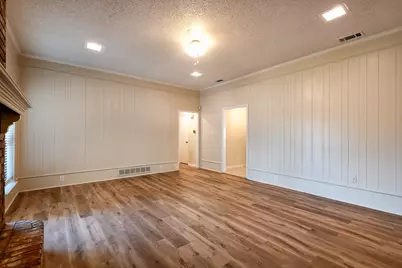 525 Danny Drive, DeSoto, TX 75115 - Photo 9