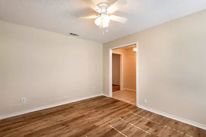 525 Danny Drive, DeSoto, TX 75115 - Photo 13