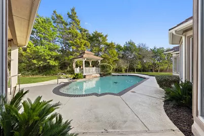 1202 Regents Park Court, DeSoto, TX 75115 - Photo 35