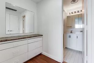 6211 W Northwest Hwy, Dallas, TX 75225 - Photo 9