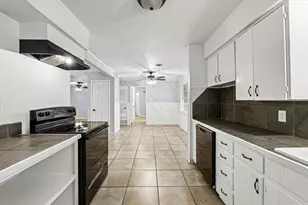 1112 Parkdale Dr, Waco, TX 76710 - Photo 11