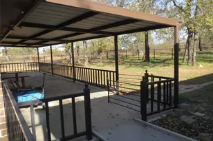 1271 Co Rd 3555, Paradise, TX 76073 - Photo 17