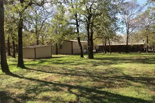 1271 Co Rd 3555, Paradise, TX 76073 - Photo 19