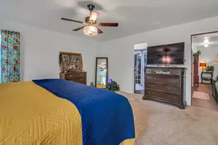 182 Douglas St, Van Alstyne, TX 75495 - Photo 9