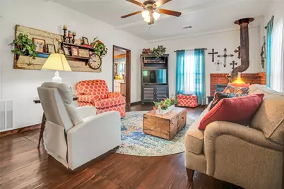 182 Douglas Street, Van Alstyne, TX 75495 - Photo 5