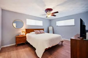 810 Danish Dr, Grand Prairie, TX 75050 - Photo 15