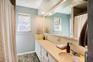 810 Danish Dr, Grand Prairie, TX 75050 - Photo 19