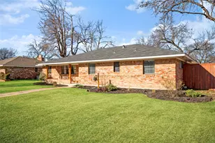 810 Danish Dr, Grand Prairie, TX 75050 - Photo 3