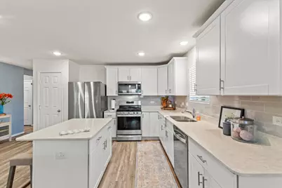 14056 Ilderton Street, Pilot Point, TX 76258 - Photo 9