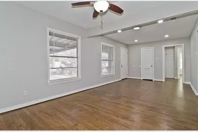 8142 Rayville Drive, Dallas, TX 75217 - Photo 5