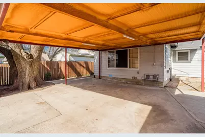 8142 Rayville Drive, Dallas, TX 75217 - Photo 35