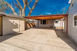 8142 Rayville Dr, Dallas, TX 75217 - Photo 31