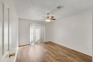 618 Las Brisas Dr, Mesquite, TX 75149 - Photo 17