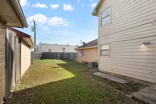 618 Las Brisas Dr, Mesquite, TX 75149 - Photo 29