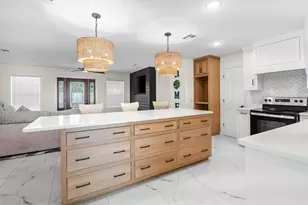 318 Franklin Rd, Eddy, TX 76524 - Photo 9