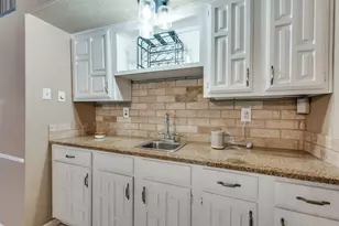 3108 Spring Valley Dr, Bedford, TX 76021 - Photo 13