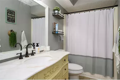 410 E Hazelwood Street, Princeton, TX 75407 - Photo 17