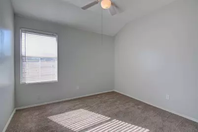 5517 Londonderry Court, Arlington, TX 76018 - Photo 23