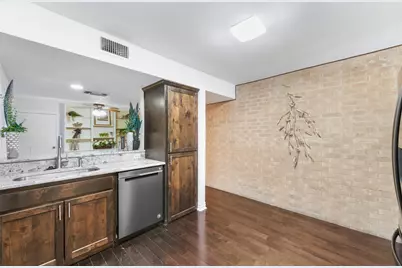 714 Oakwood Trail, Fort Worth, TX 76112 - Photo 11