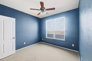 2647 Bois D' Arc Ln, Grand Prairie, TX 75052 - Photo 5