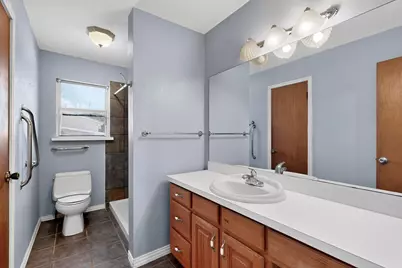 157 SE Tarrant Avenue, Burleson, TX 76028 - Photo 25