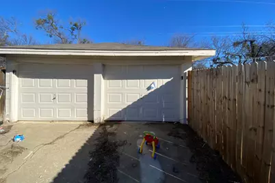 2509 Normont Circle, Fort Worth, TX 76103 - Photo 15