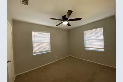 2509 Normont Circle, Fort Worth, TX 76103 - Photo 9