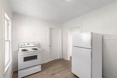 407 N Penelope Street, Belton, TX 76513 - Photo 9