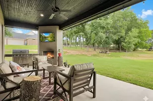 650 Winkler Wy, Springtown, TX 76082 - Photo 25