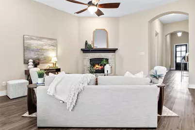 335 Country Meadows Boulevard, Waxahachie, TX 75165 - Photo 7