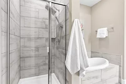 335 Country Meadows Boulevard, Waxahachie, TX 75165 - Photo 19