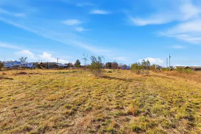 8212 Moyer Court, Joshua, TX 76058 - Photo 15