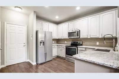 3213 Carlisle Street, Bedford, TX 76021 - Photo 7