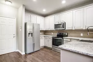 3213 Carlisle St, Bedford, TX 76021 - Photo 7