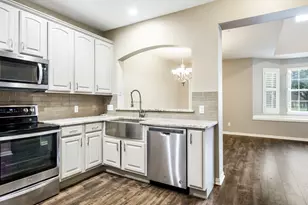 3213 Carlisle St, Bedford, TX 76021 - Photo 9